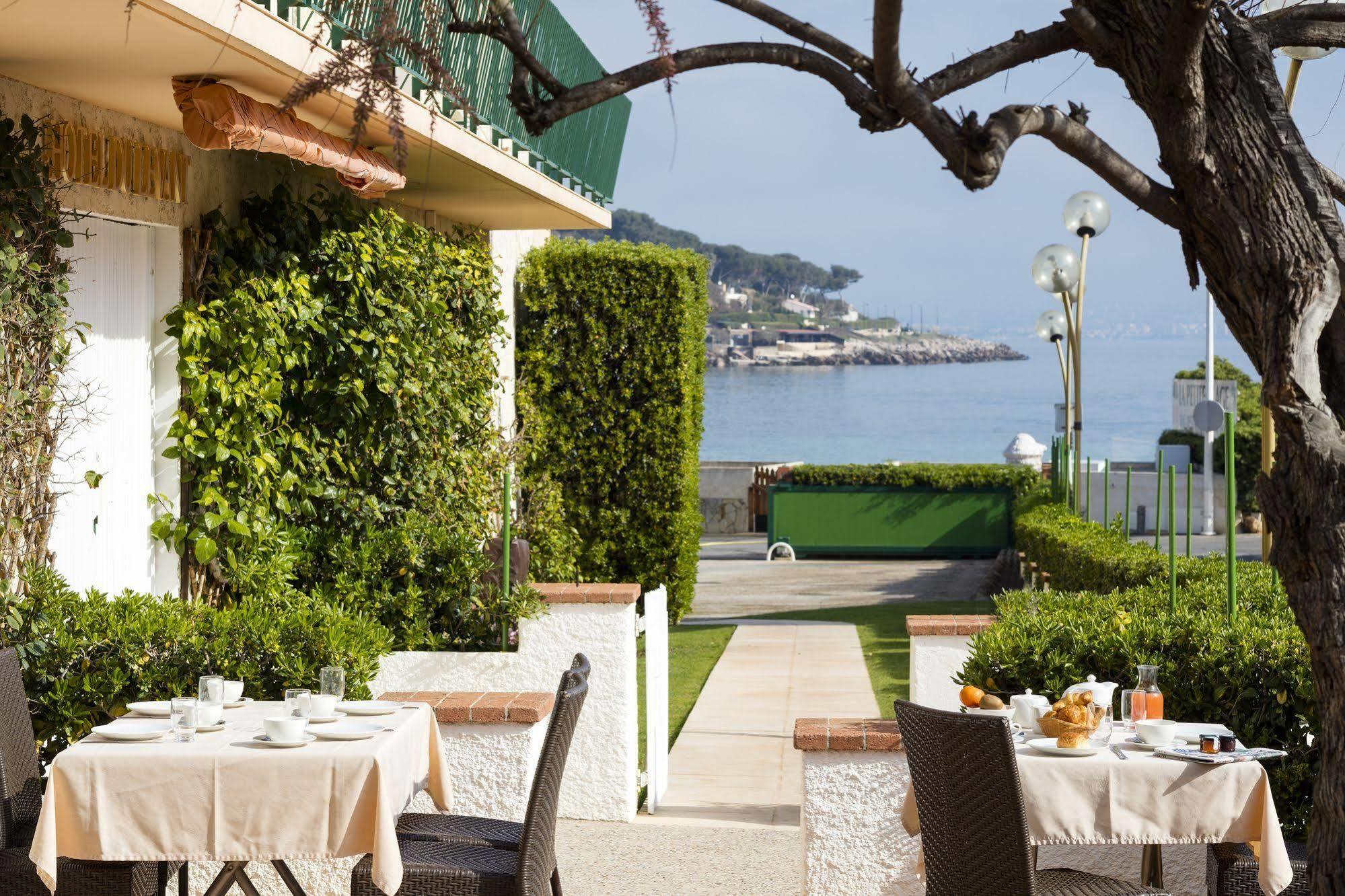 Hotel Du Levant Antibes Exterior foto